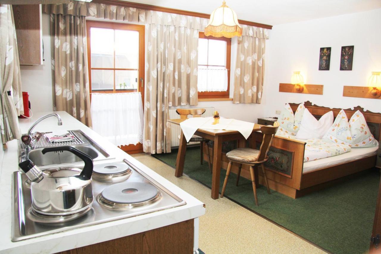 Bauernhof Fuchsmoos Appartement Uttendorf Kamer foto
